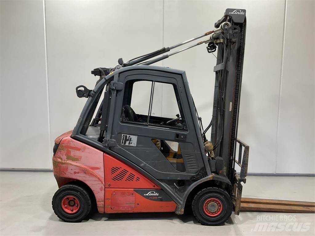 Linde H25D-02 柴油叉车