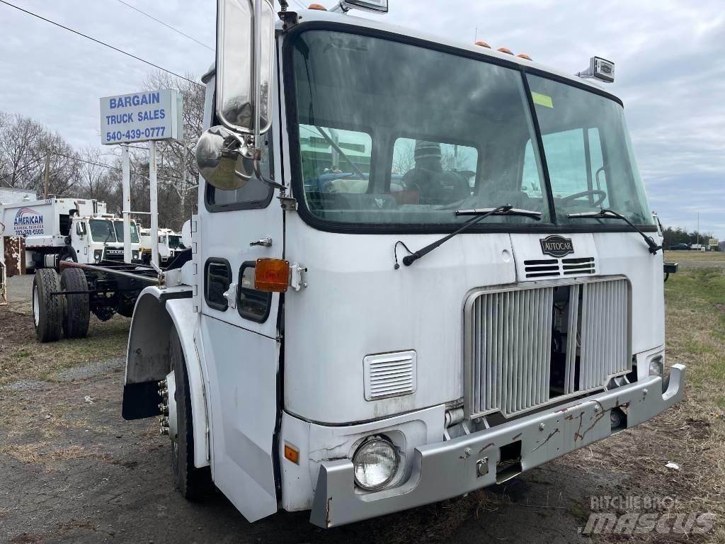 Autocar XPEDITOR 平板车