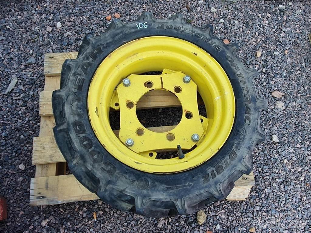 Goodyear 200/70R16 轮胎、车轮、轮圈