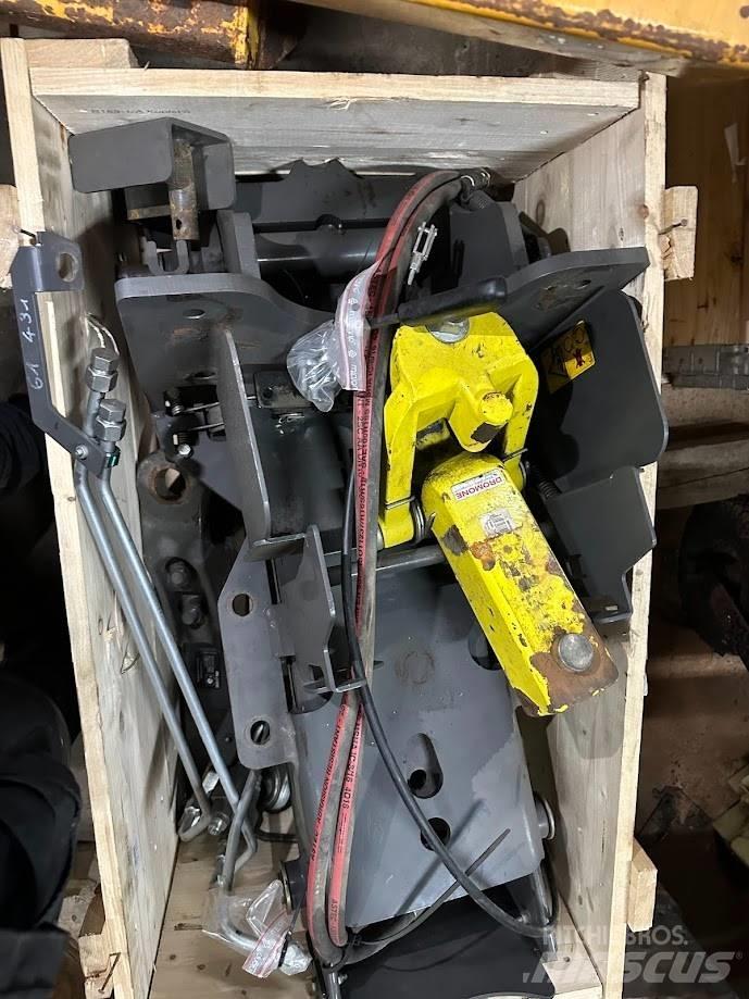 CLAAS Axion 800 其他拖拉机配件