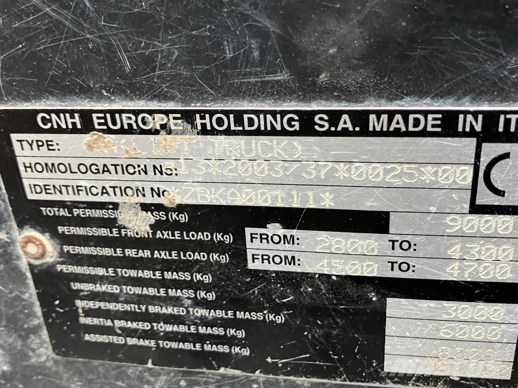 New Holland LM5040 电动叉车