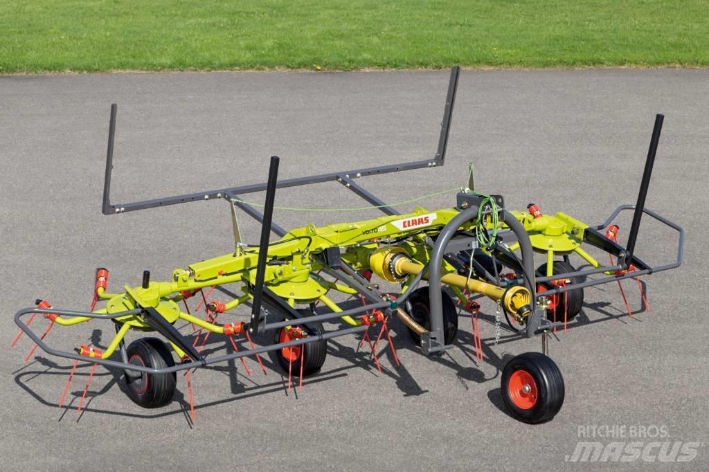 CLAAS Volto 45 犁耙和摊草机