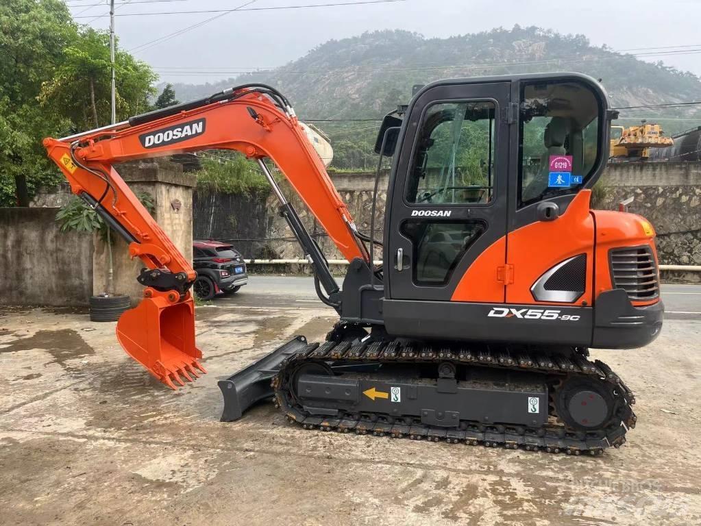 Doosan DX55-9C 小型挖掘机