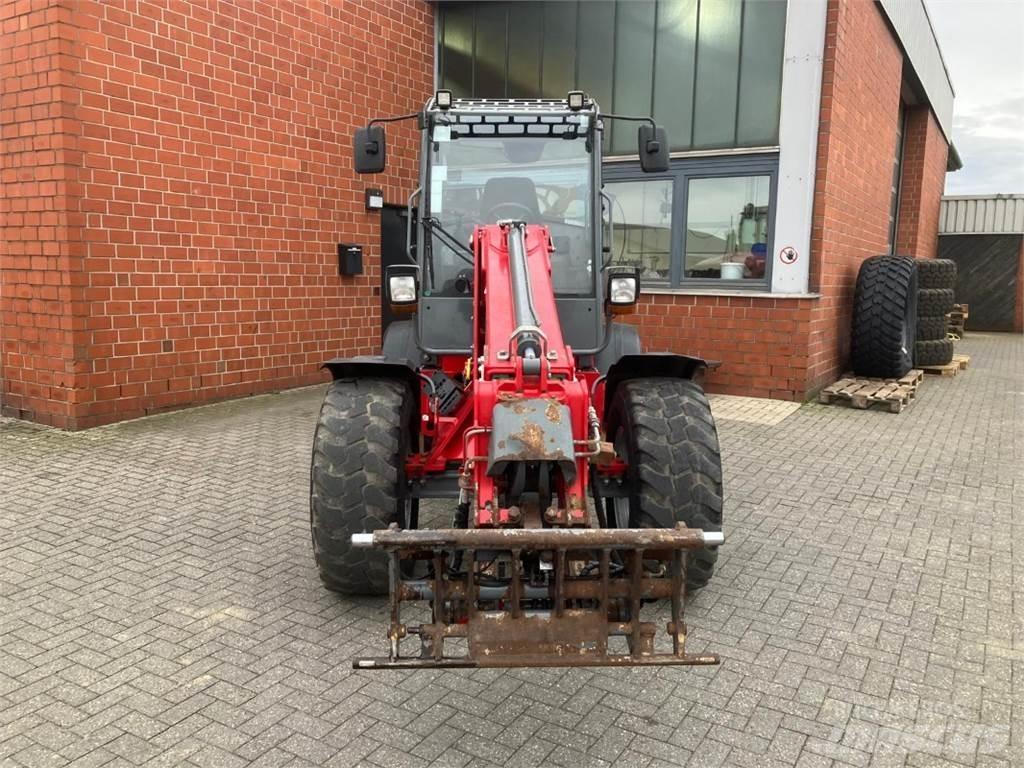 Weidemann 4080 T 伸缩臂叉装车|叉装车