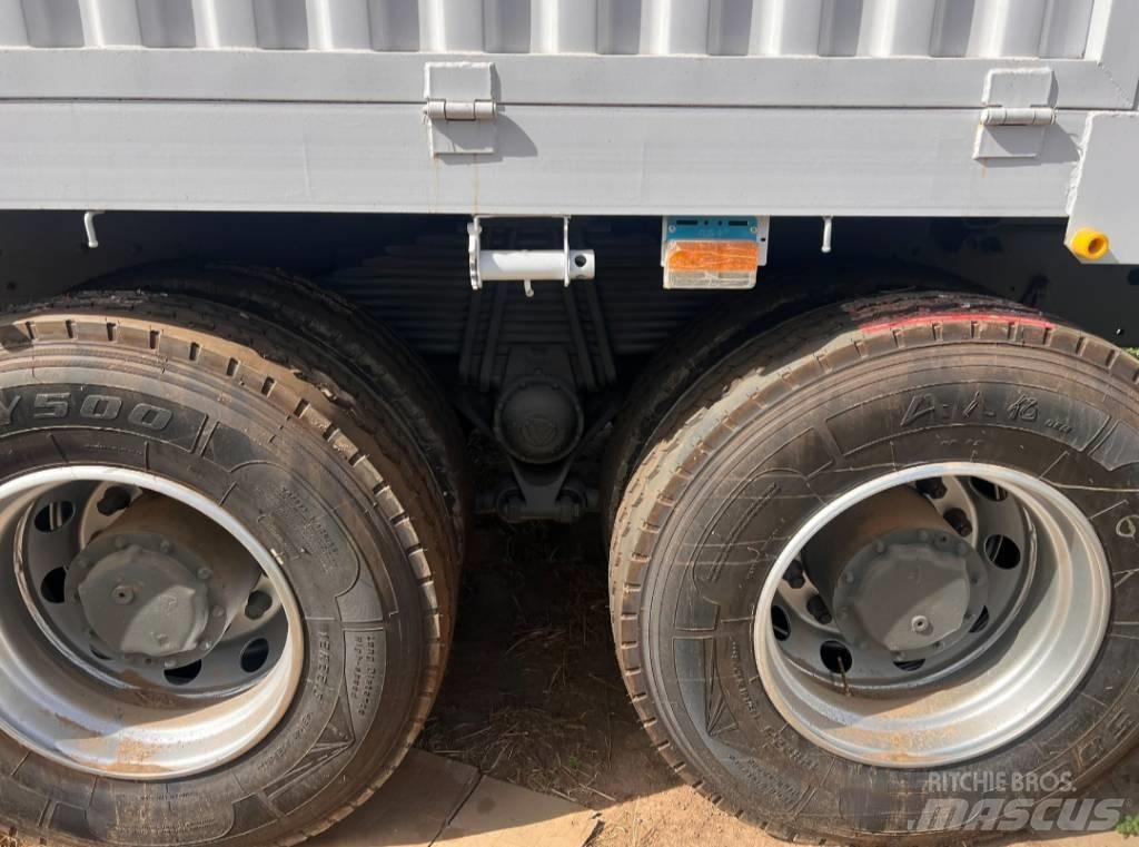 Howo 375 工程吊钩车