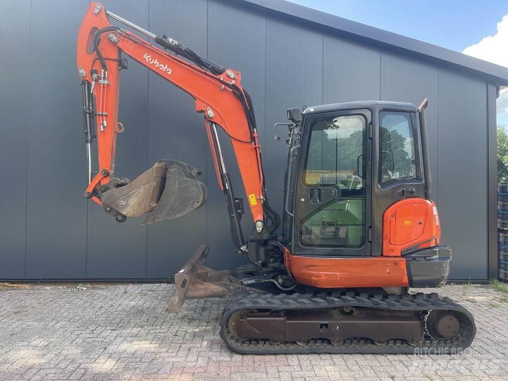 Kubota KX057-4 小型挖掘机
