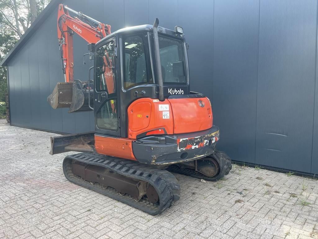 Kubota KX057-4 小型挖掘机
