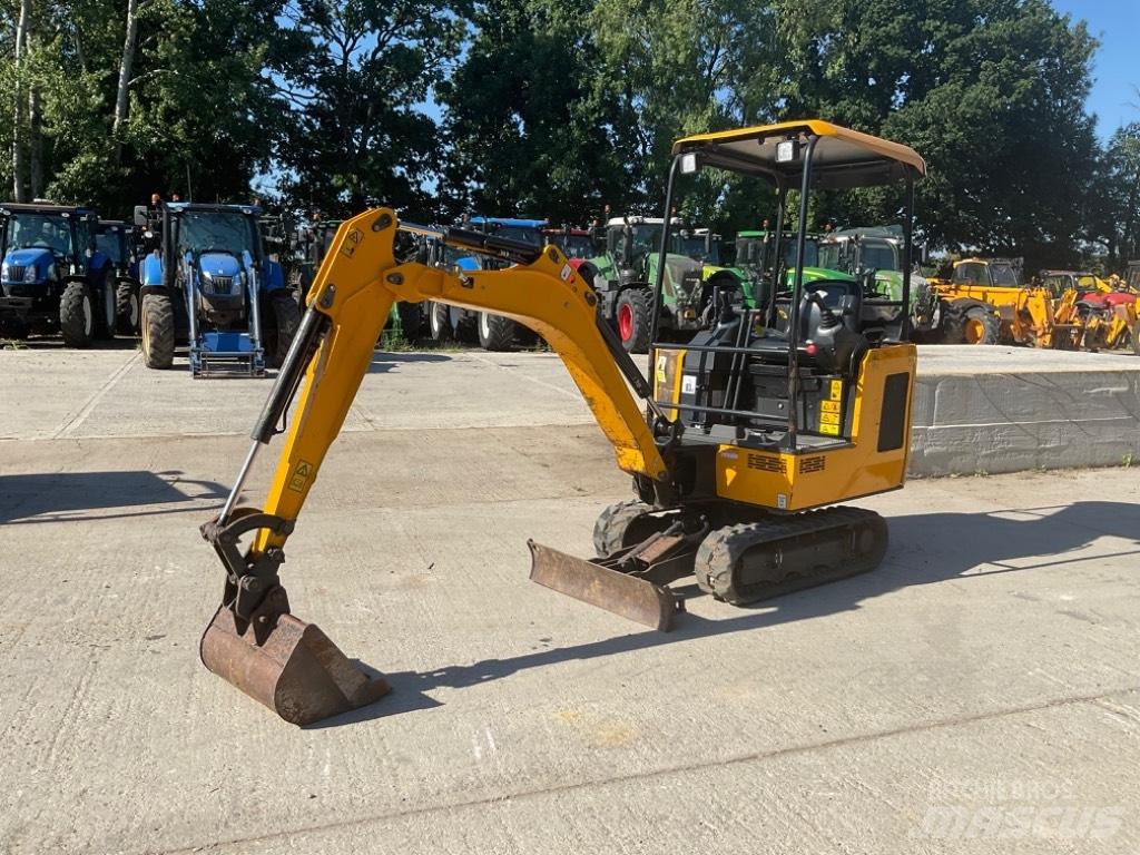 JCB 15 C-1 小型挖掘机