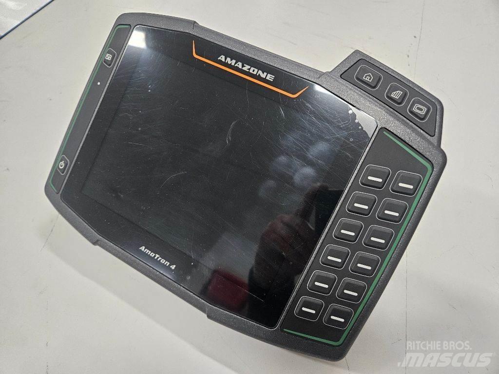 Amazone ZA-V 3200 矿物肥料撒播机