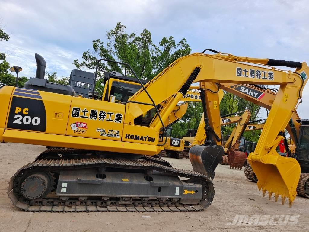 Komatsu PC 200-8 履带挖掘机