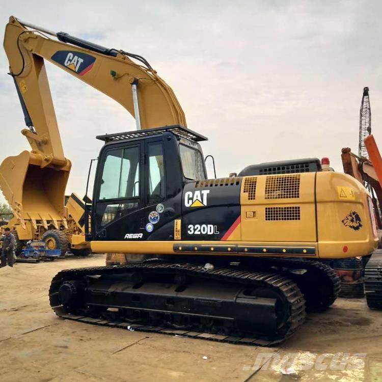 CAT 320D 履带挖掘机
