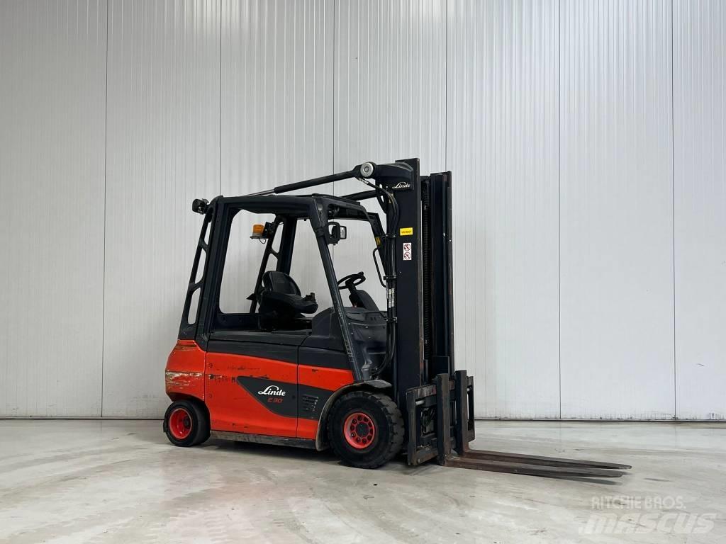 Linde E30-01 电动叉车