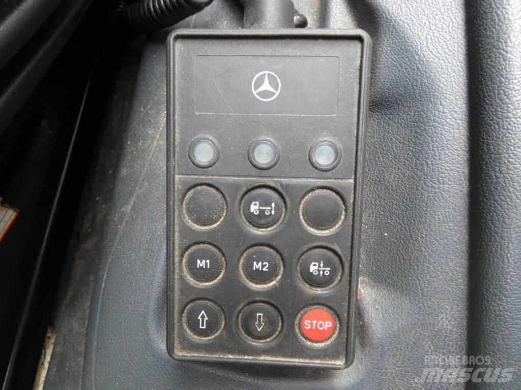 Mercedes-Benz Atego 车辆运输车