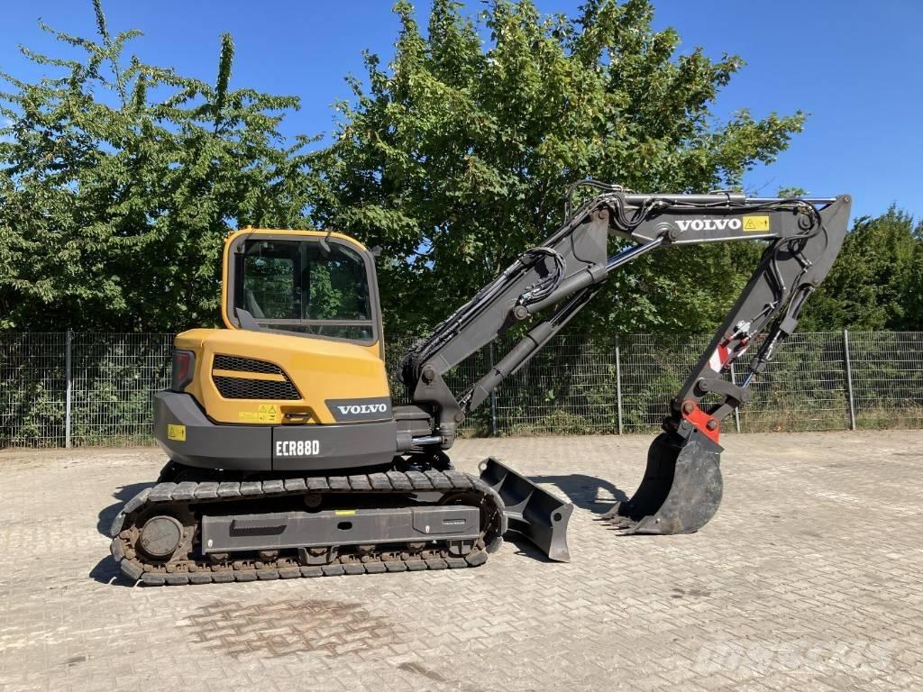 Volvo ECR 88 D 中型挖掘机