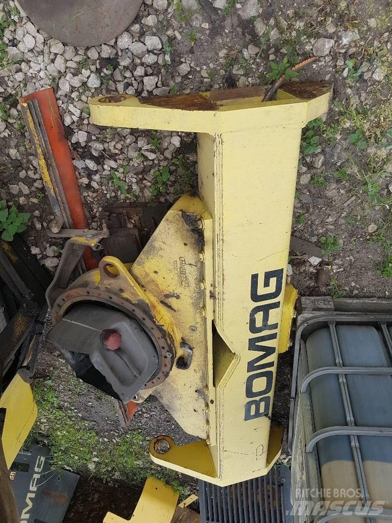 Bomag BW 184 AD 底盘和悬架