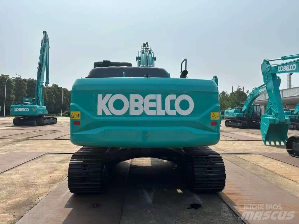 Kobelco SK 210 D 履带挖掘机