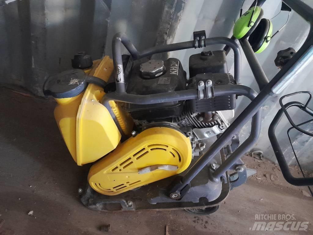 Atlas Copco LF 75 平板夯