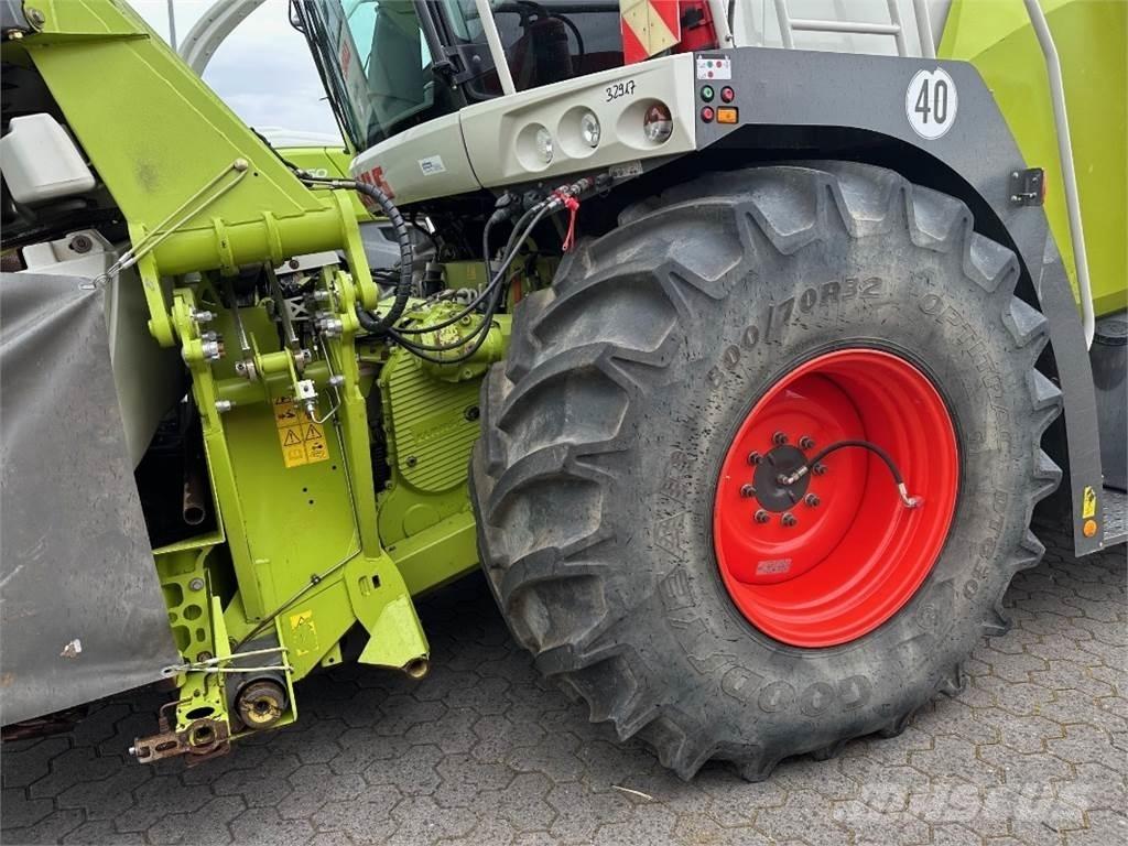 CLAAS Jaguar 940 青饲料收获机