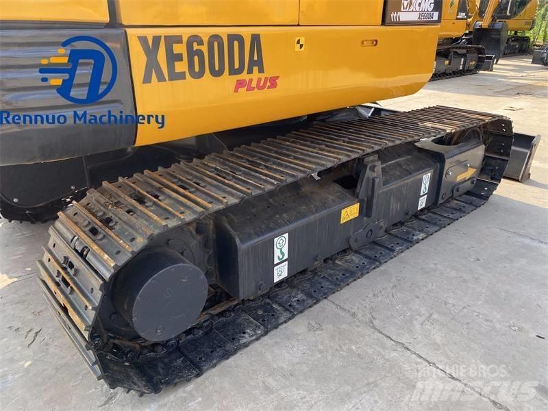 XCMG XE 60 DA 小型挖掘机