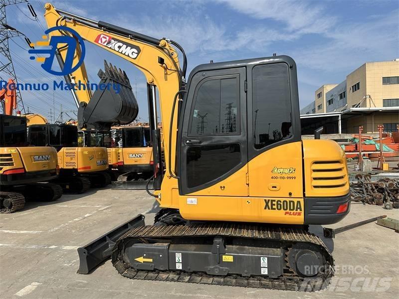 XCMG XE 60 DA 小型挖掘机