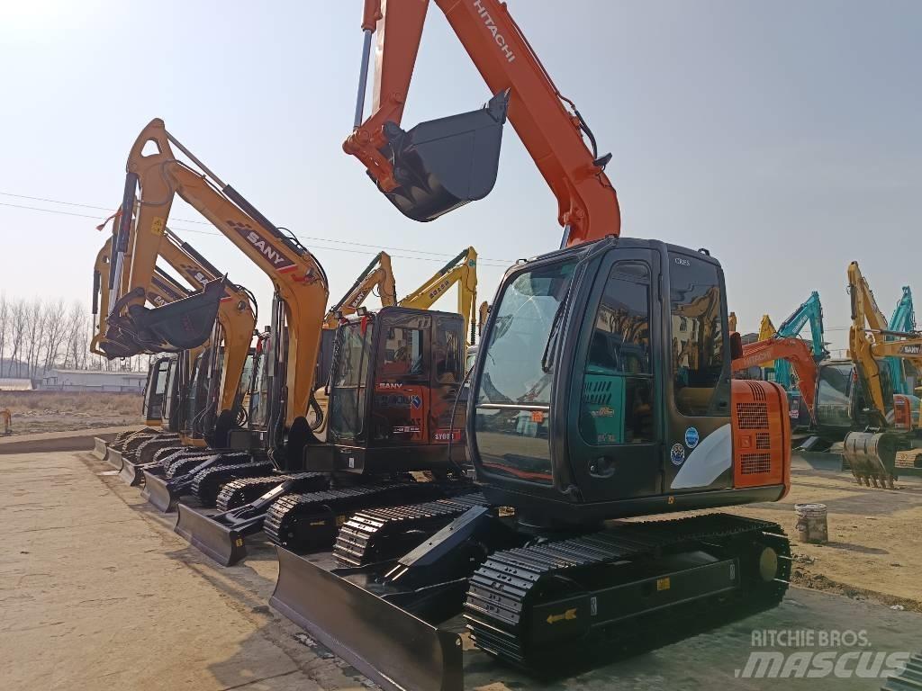 Hitachi ZX 70 中型挖掘机
