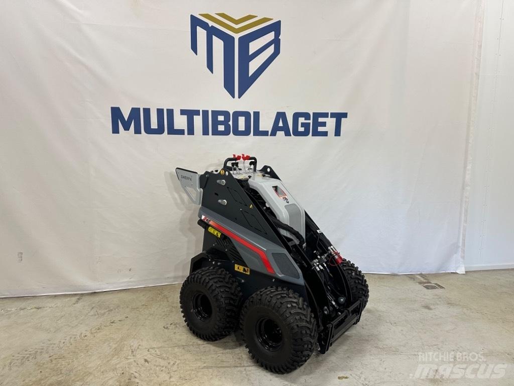 Sherpa Z40 小型装载机