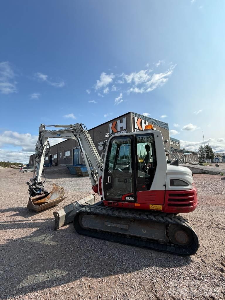 Takeuchi TB290 中型挖掘机