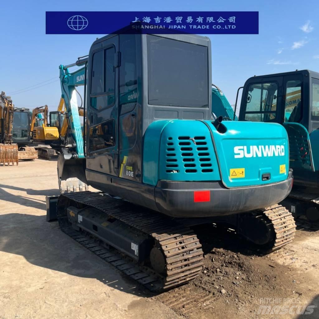 Sunward SWE 80 小型挖掘机