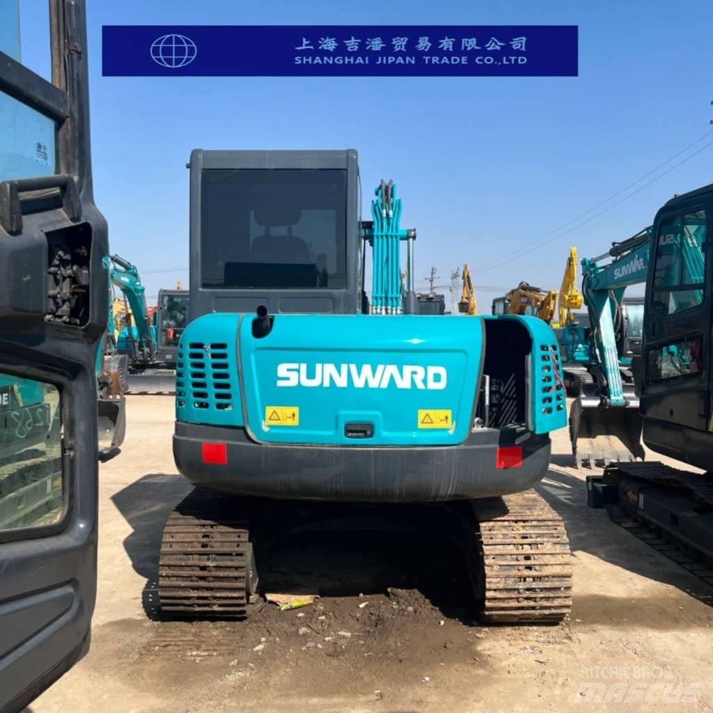 Sunward SWE 80 小型挖掘机