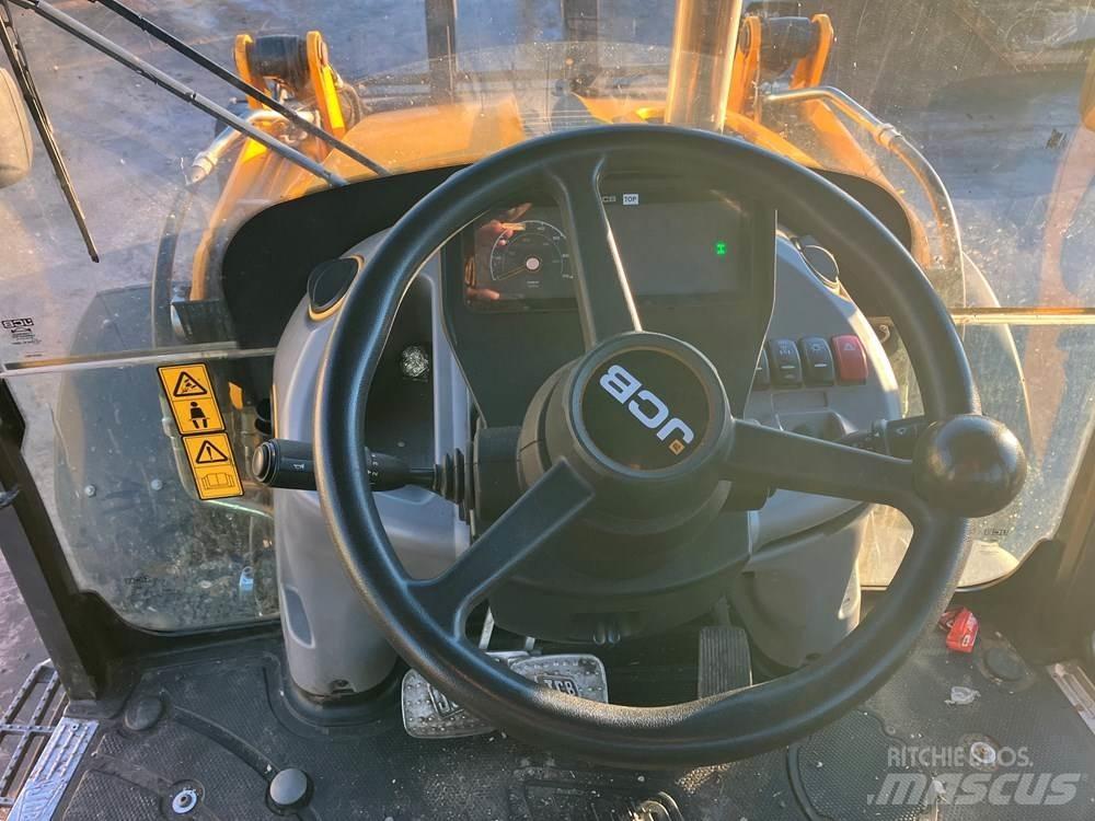 JCB 3CX 反铲装载机