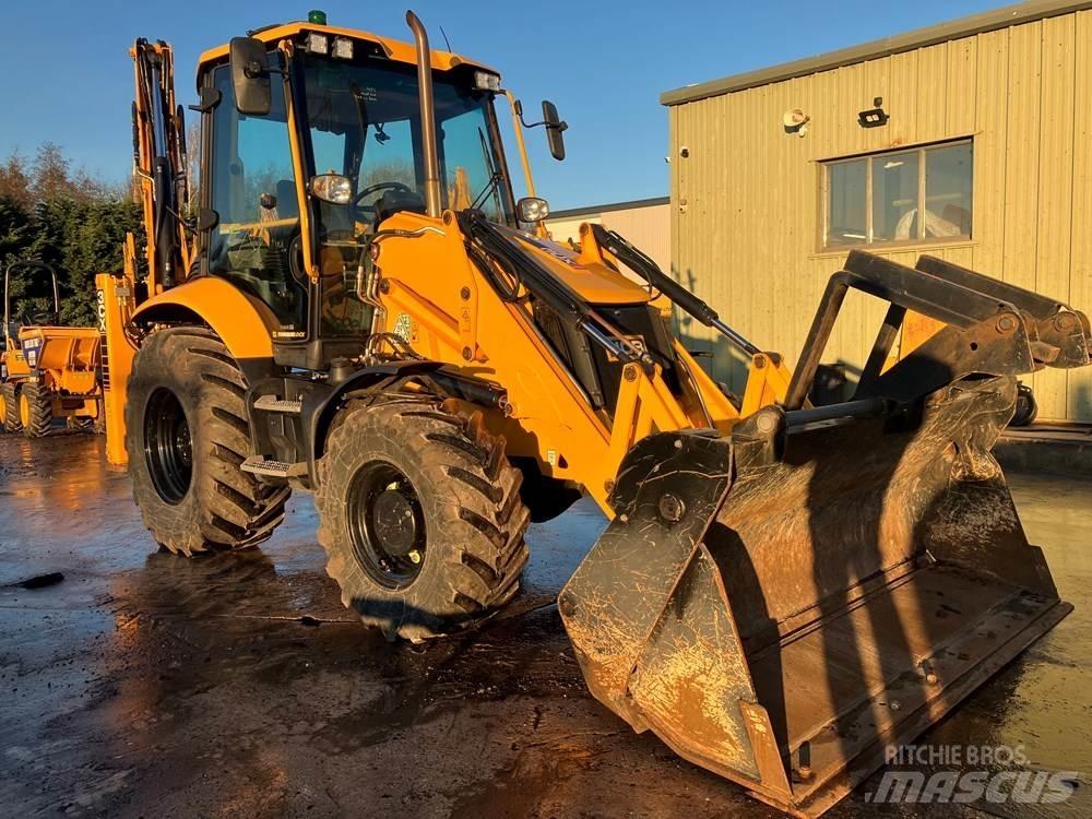 JCB 3CX 反铲装载机