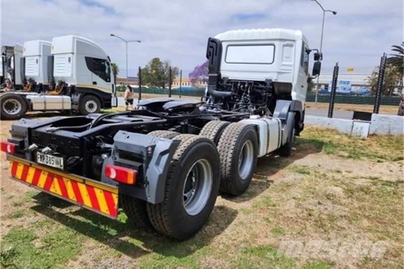 UD TRUCKS QUESTER 其他货车