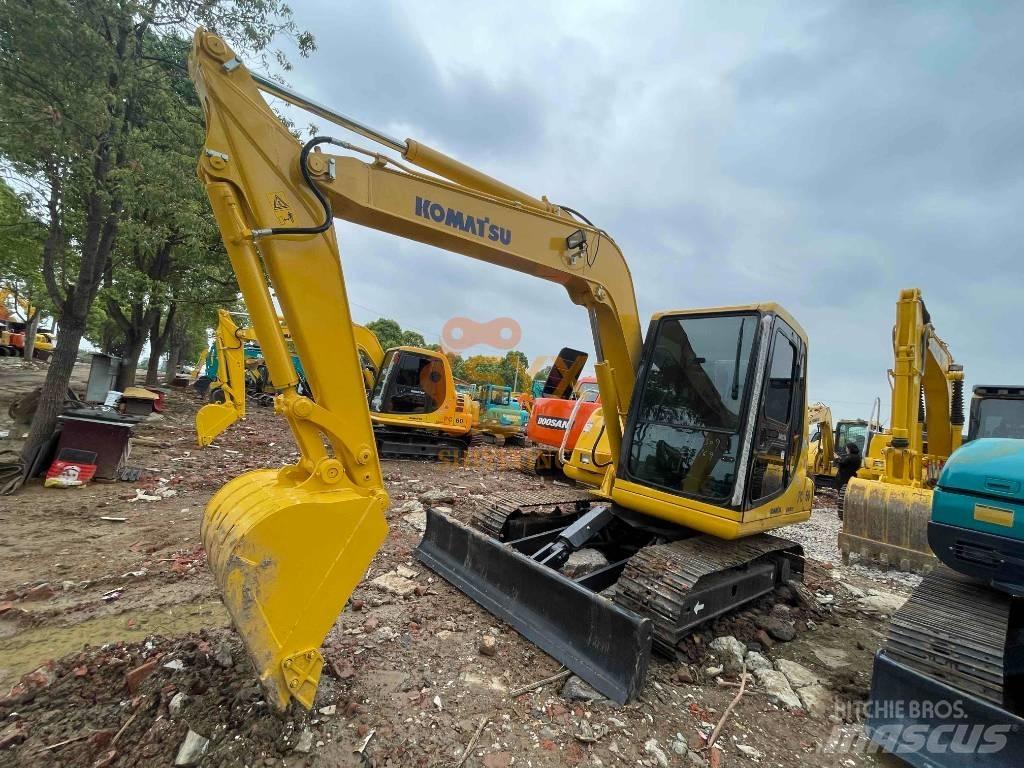 Komatsu PC 60 小型挖掘机