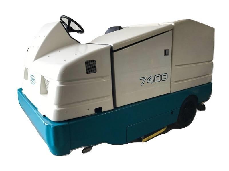 Tennant 7400 扫地机