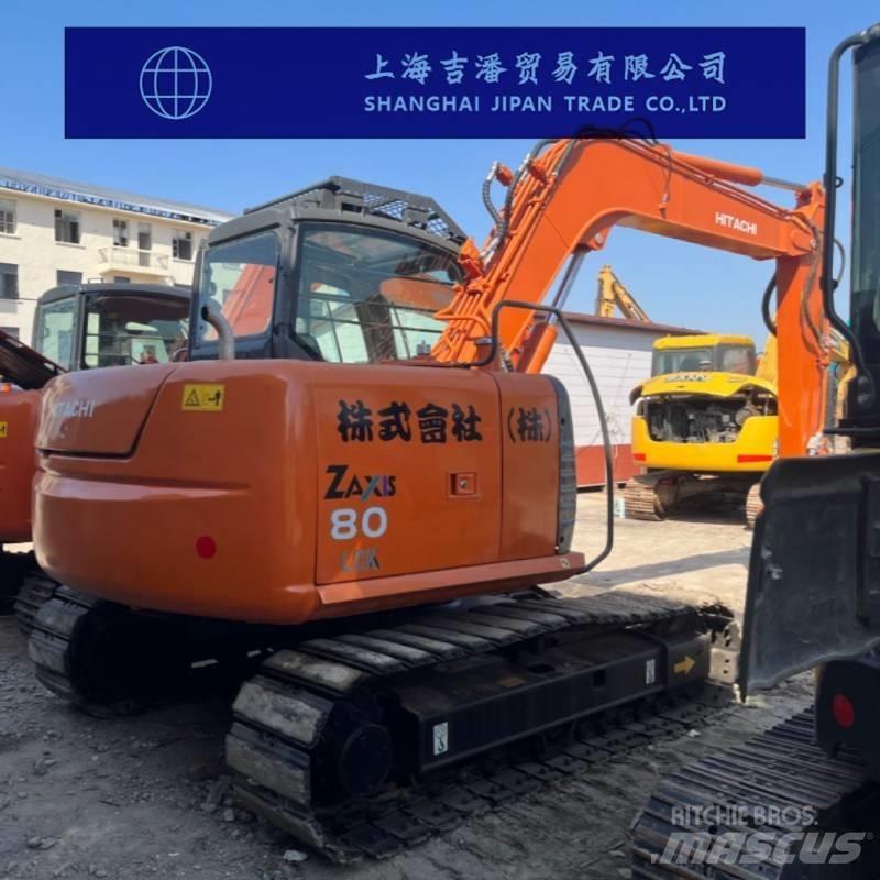 Hitachi ZX 80 中型挖掘机