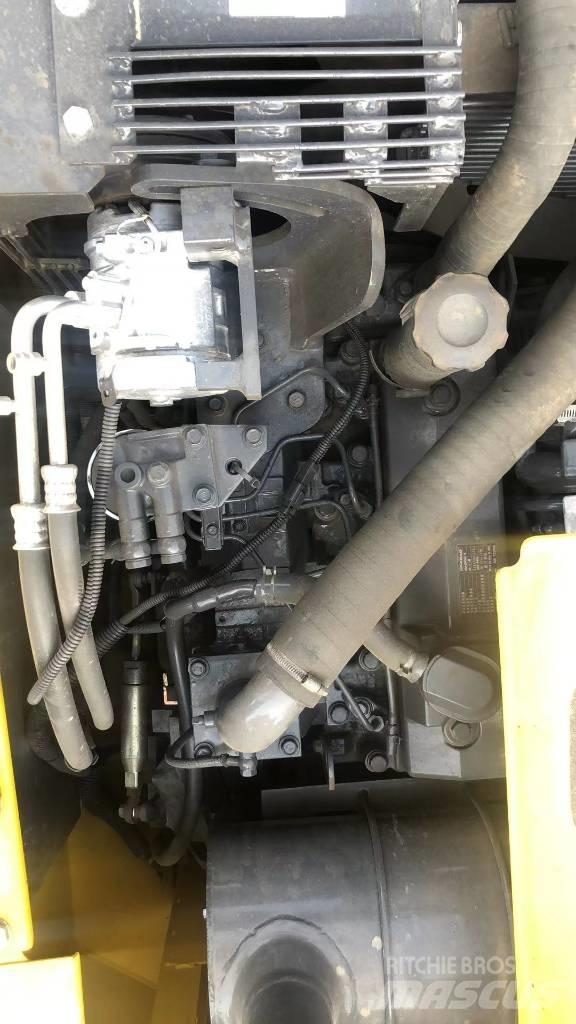 Komatsu PC 130 履带挖掘机