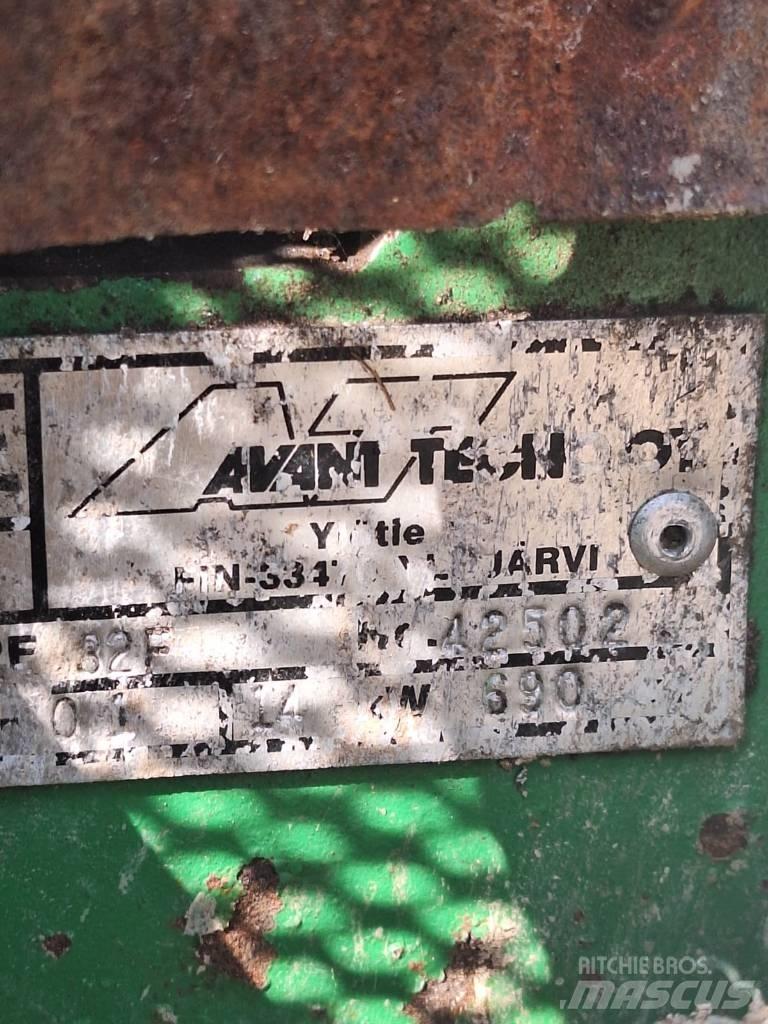 Avant 320+ 农业机械-其他