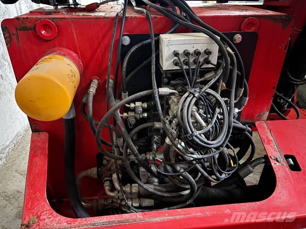 McConnel TW 57-5 篱笆切割机