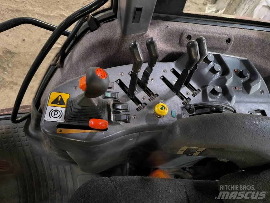 New Holland G 170 拖拉机/农用车