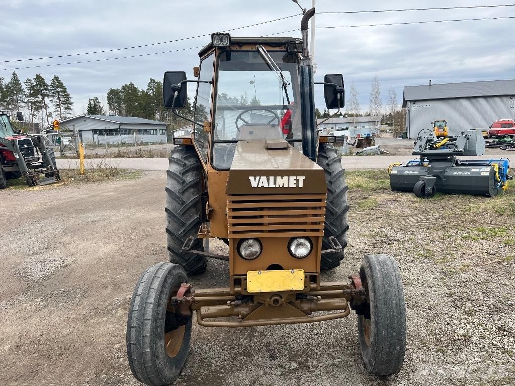 Valmet 502 拖拉机/农用车