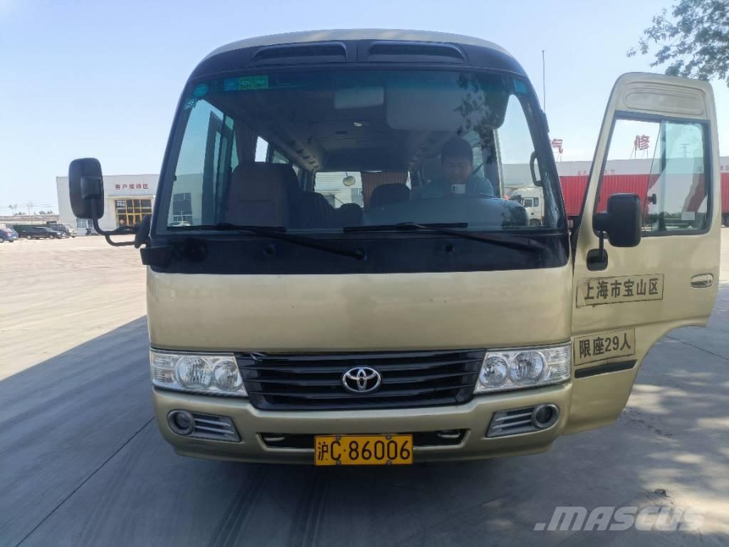 Toyota Coaster Bus 迷你巴士