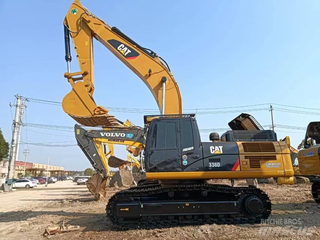 CAT 336 D2 中型挖掘机