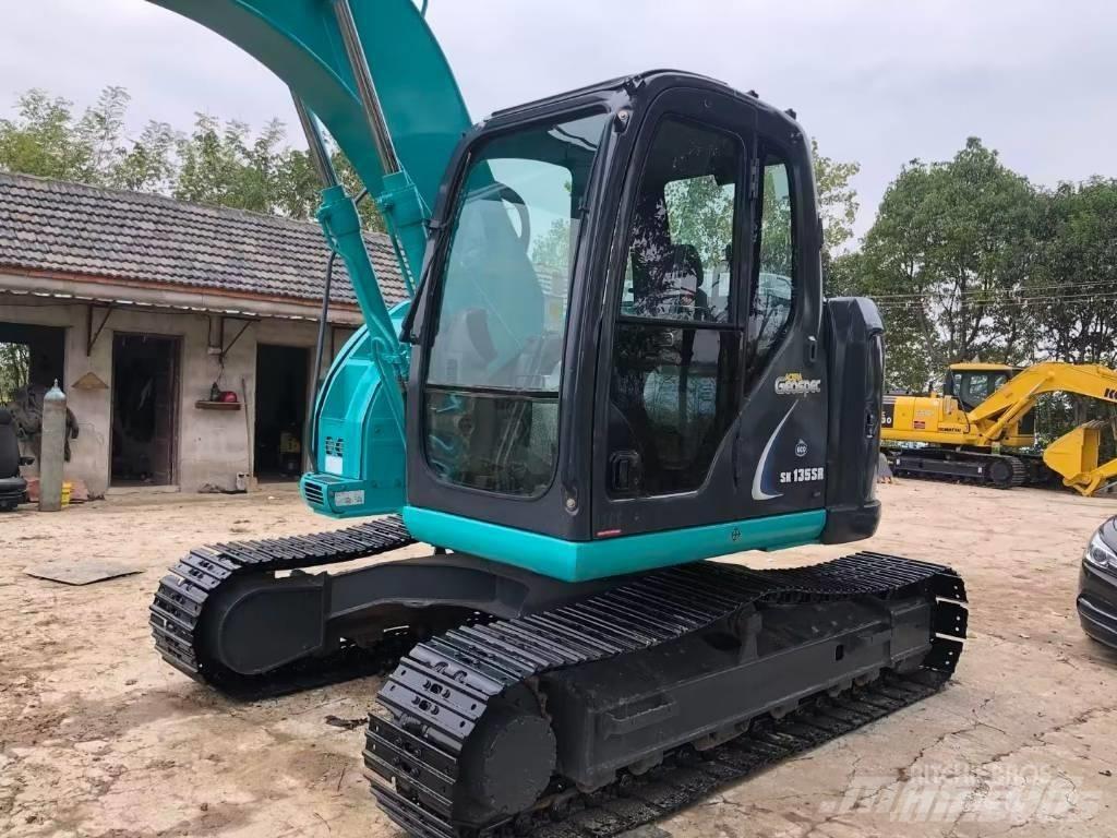 Kobelco SK 135 履带挖掘机