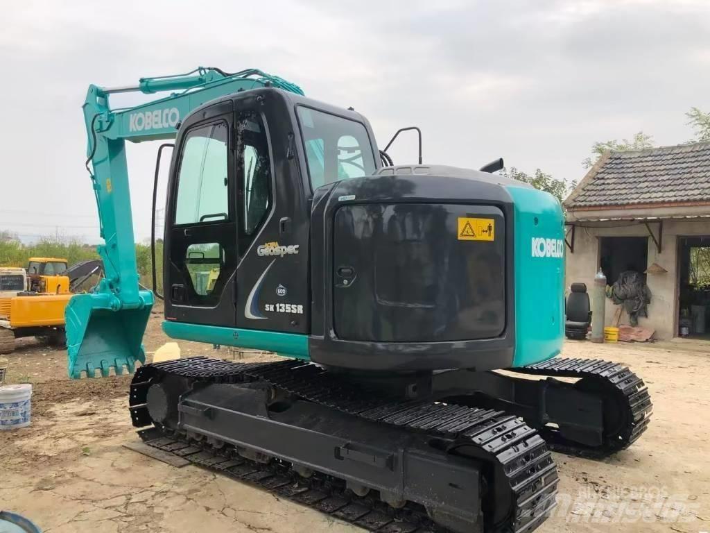Kobelco SK 135 履带挖掘机