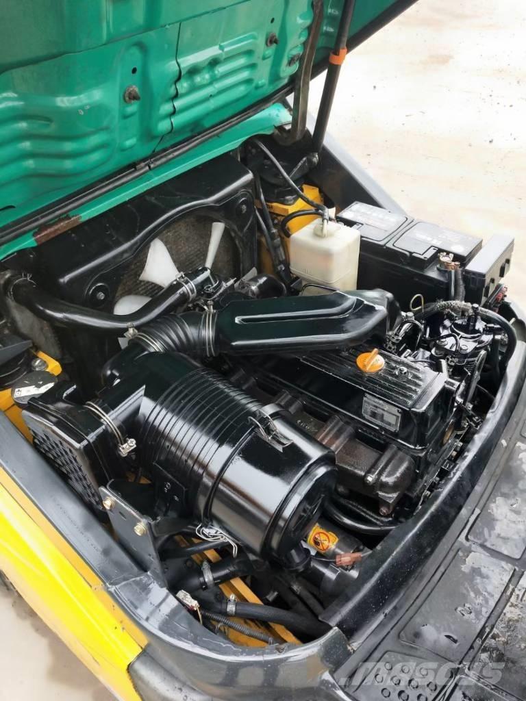 Komatsu 3t 柴油叉车