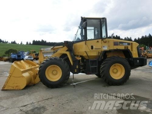 Komatsu WA100-5 轮式装载机