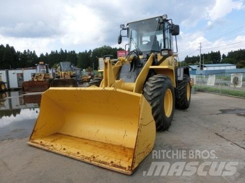 Komatsu WA100-5 轮式装载机