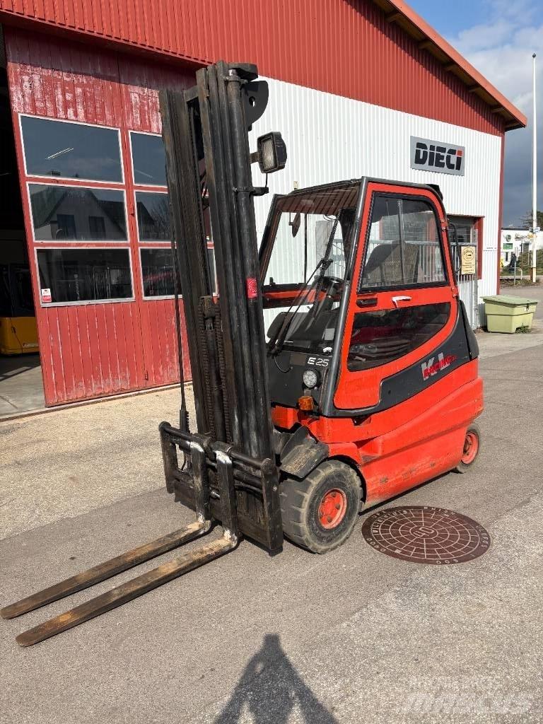 Linde E 25 电动叉车