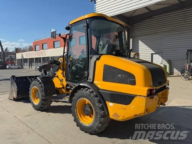 JCB 406 轮式装载机