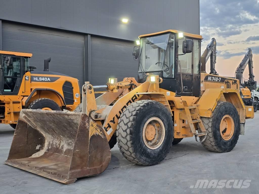 Hyundai 740-7 轮式装载机